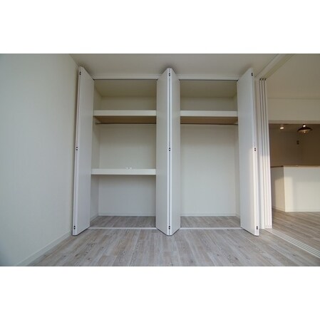 マリンコートの物件内観写真